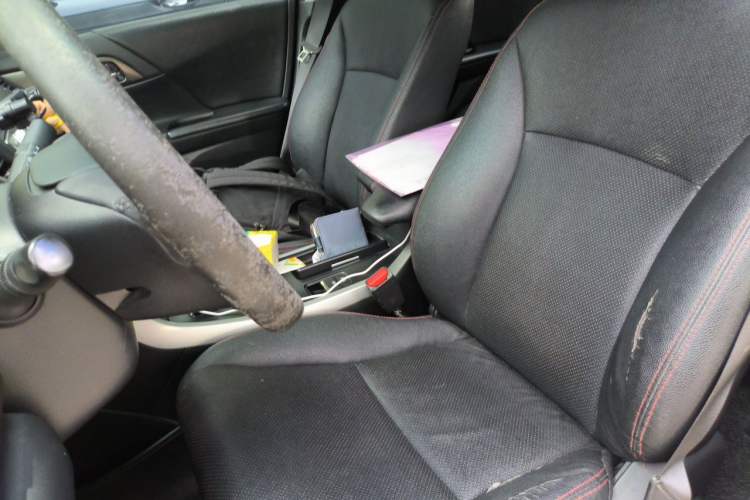 Used Honda Accord 2015 2.0L LX Comfort Edition Left Front Seat