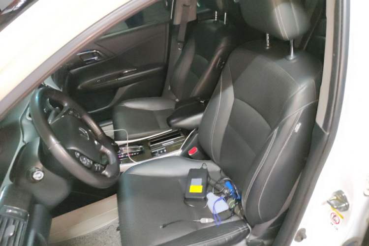Used Honda Accord 2015 2.4L EX Luxury Edition Left Front Seat