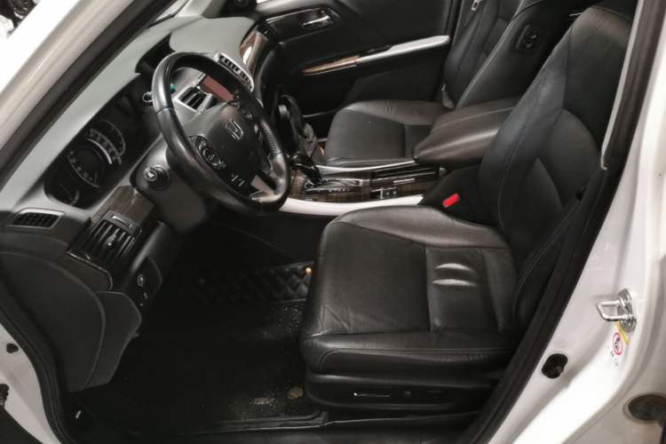 Used Honda Accord 2015 2.4L EX Luxury Edition Left Front Seat