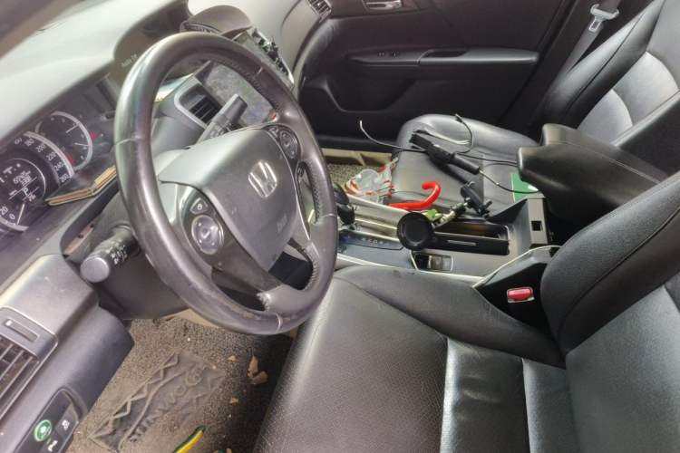 Used Honda Accord 2015 2.0L EX Luxury Edition Left Front Seat