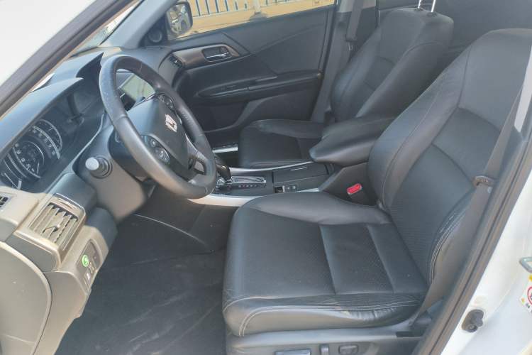 Used Honda Accord 2015 2.0L LXS Elite Edition Left Front Seat