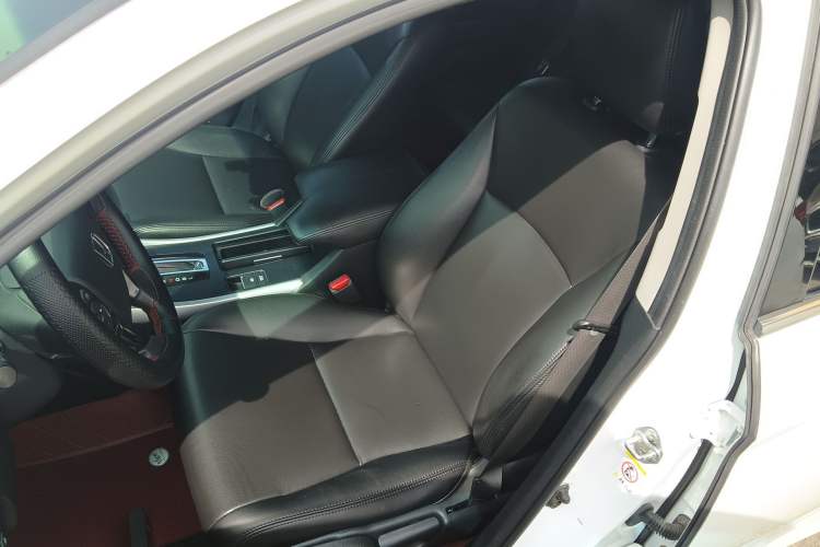 Used Honda Accord 2015 2.0L LX Comfort Edition Left Front Seat