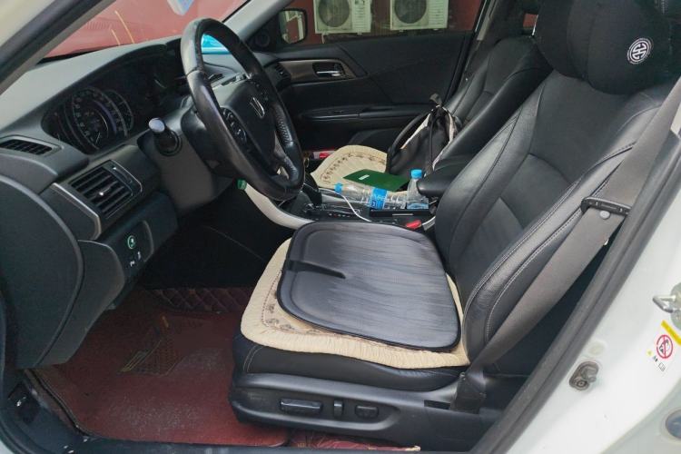 Used Honda Accord 2015 2.0L EX Luxury Edition Left Front Seat