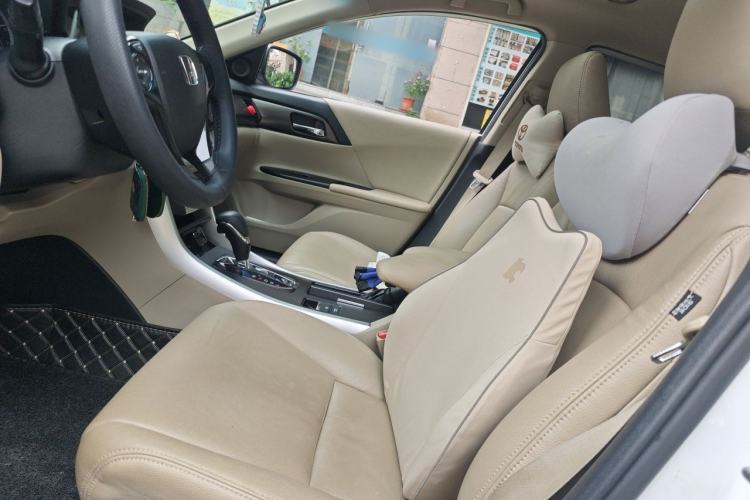 Used Honda Accord 2015 2.0L LX Comfort Edition Left Front Seat