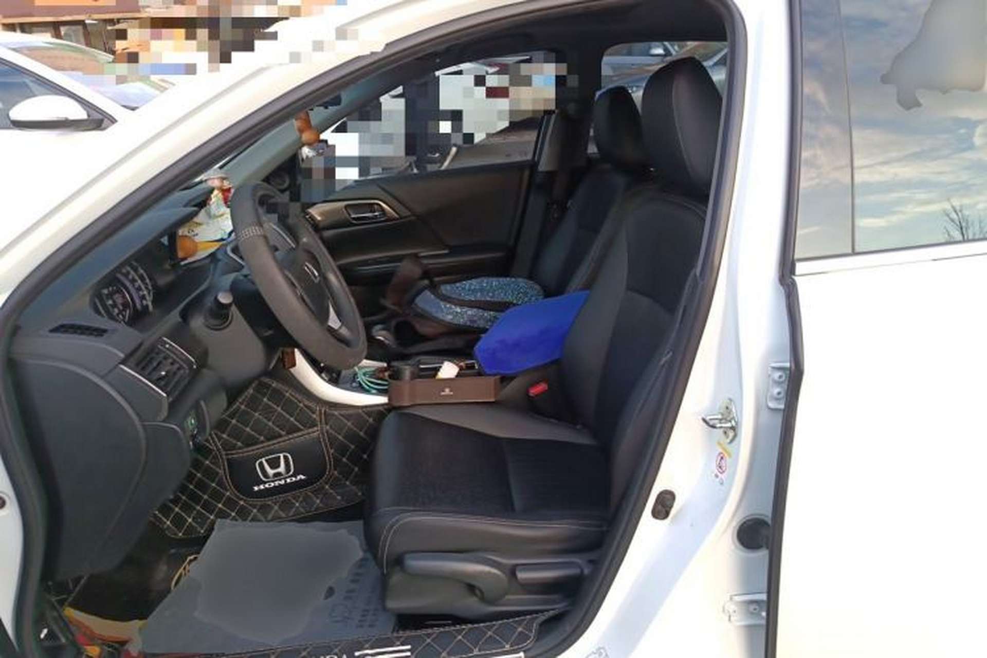 Used Honda Accord 2015 2.0L LX Comfort Edition Left Front Seat