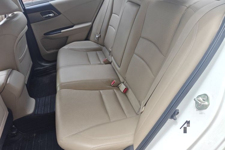 Used Honda Accord 2015 2.0L LXS Elite Edition Left Rear Seat