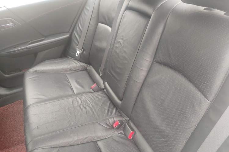 Used Honda Accord 2015 2.0L LX Comfort Edition Left Rear Seat