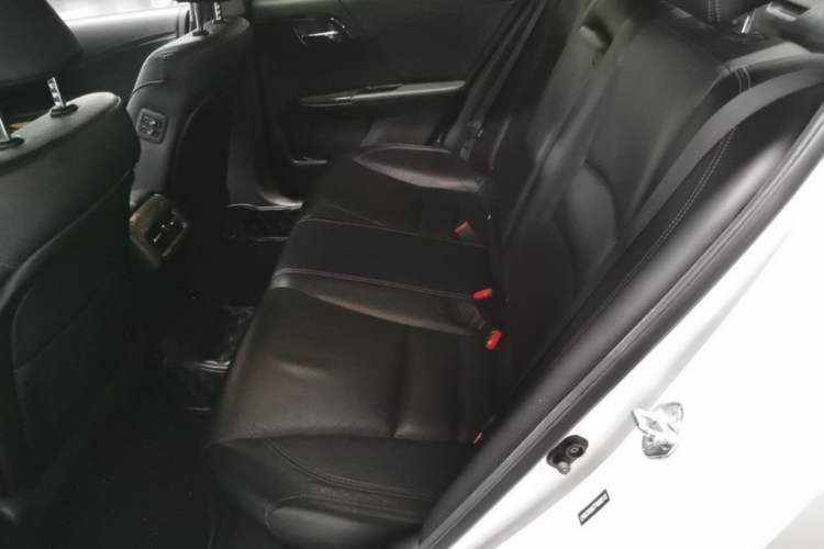 Used Honda Accord 2015 2.4L EX Luxury Edition Left Rear Seat