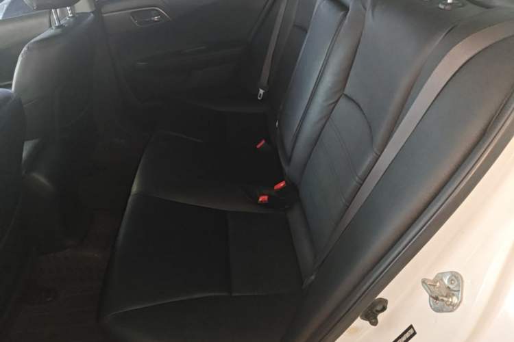 Used Honda Accord 2015 2.0L LX Comfort Edition Left Rear Seat