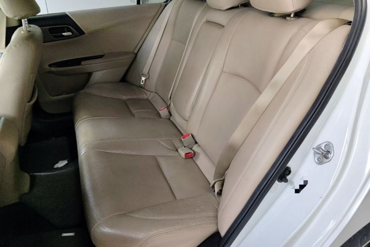 Used Honda Accord 2015 2.0L LX Comfort Edition Left Rear Seat
