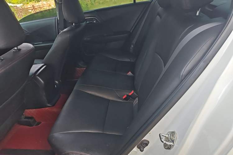 Used Honda Accord 2015 2.0L LX Comfort Edition Left Rear Seat