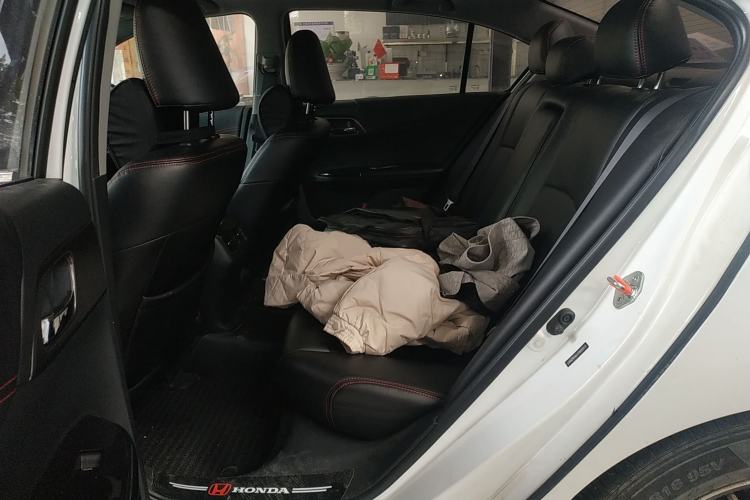 Used Honda Accord 2015 2.0L LX Comfort Edition Left Rear Seat