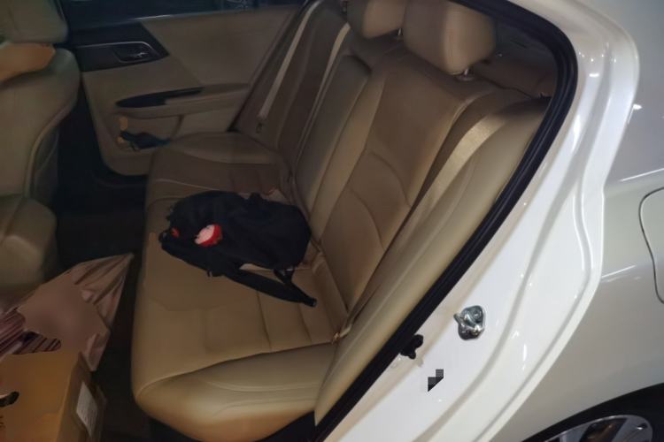 Used Honda Accord 2015 2.0L LXS Elite Edition Left Rear Seat