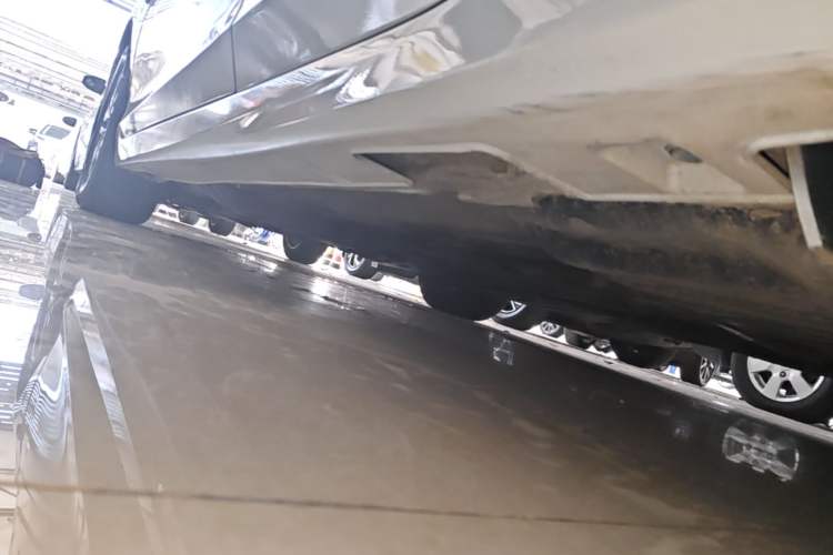 Used Honda Accord 2015 2.0L LX Comfort Edition Left Side Sill