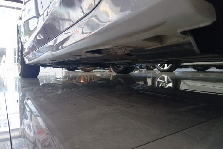 Used Honda Accord 2015 2.0L LX Comfort Edition Left Side Sill