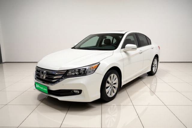 Honda Accord 2015 2.4L EX Luxury Edition с пробегом
