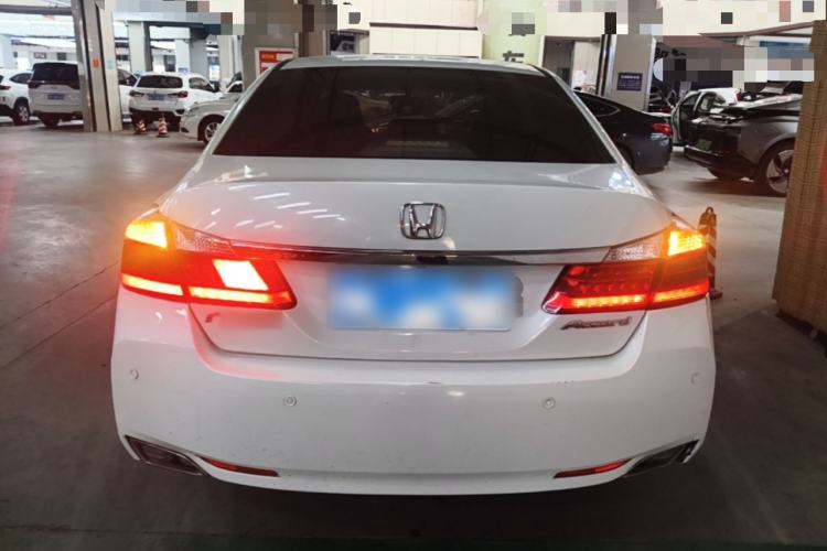 Used Honda Accord 2015 2.0L LX Comfort Edition Rear