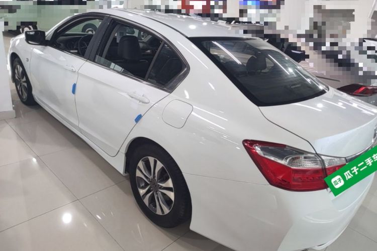 Used Honda Accord 2015 2.0L LXS Elite Edition Rear Left 45 Deg