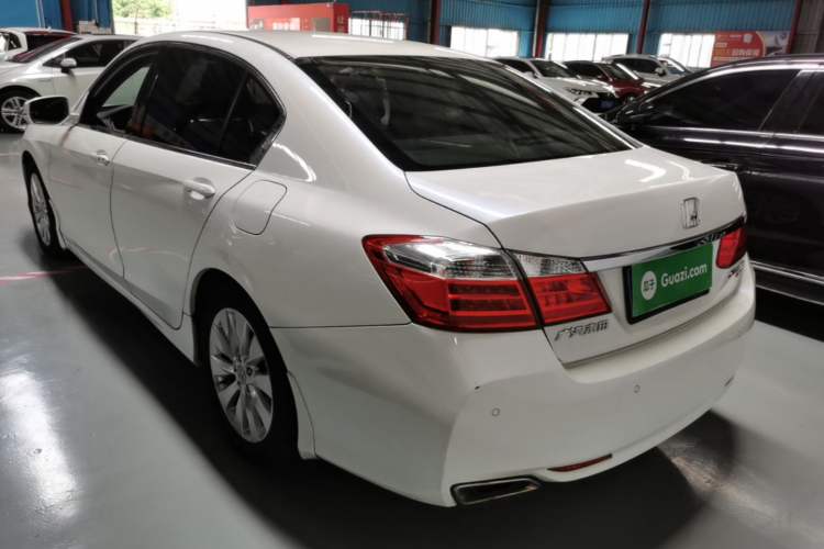 Used Honda Accord 2015 2.4L EX Luxury Edition Rear Left 45 Deg