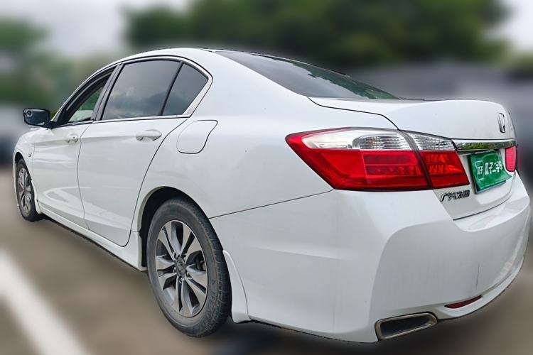 Used Honda Accord 2015 2.0L LX Comfort Edition Rear Left 45 Deg