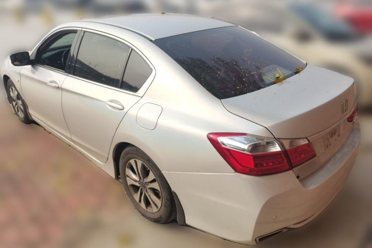 Used Honda Accord 2015 2.0L LXS Elite Edition Rear Left 45 Deg