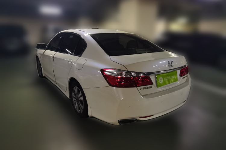 Used Honda Accord 2015 2.0L LXS Elite Edition Rear Left 45 Deg