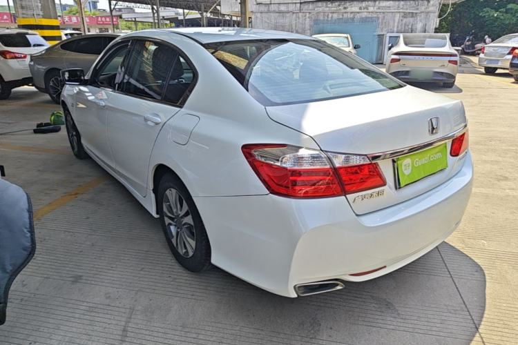 Used Honda Accord 2015 2.0L LX Comfort Edition Rear Left 45 Deg