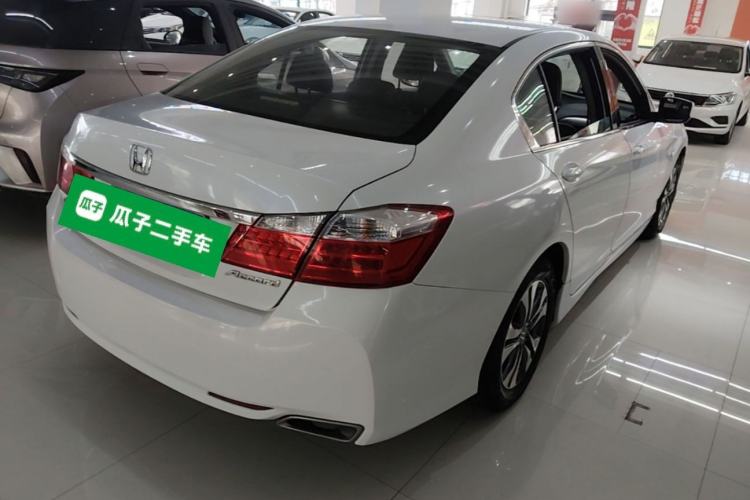 Used Honda Accord 2015 2.0L LXS Elite Edition Rear Right 45 Deg