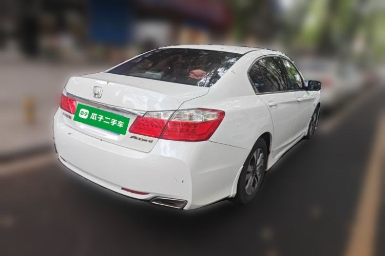 Used Honda Accord 2015 2.0L LX Comfort Edition Rear Right 45 Deg