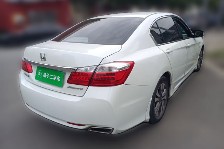 Used Honda Accord 2015 2.0L LX Comfort Edition Rear Right 45 Deg