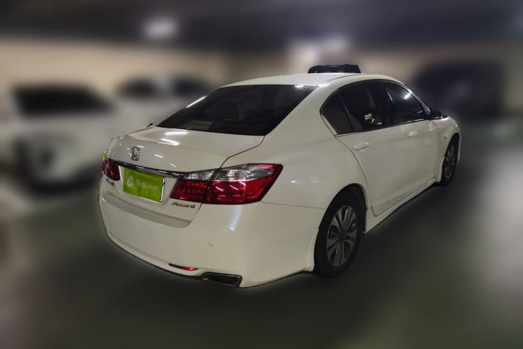Used Honda Accord 2015 2.0L LXS Elite Edition Rear Right 45 Deg