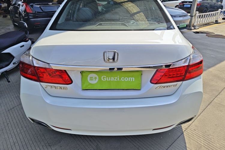 Used Honda Accord 2015 2.0L LX Comfort Edition Rear