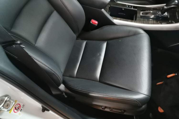Used Honda Accord 2015 2.4L EX Luxury Edition Right Front Seat