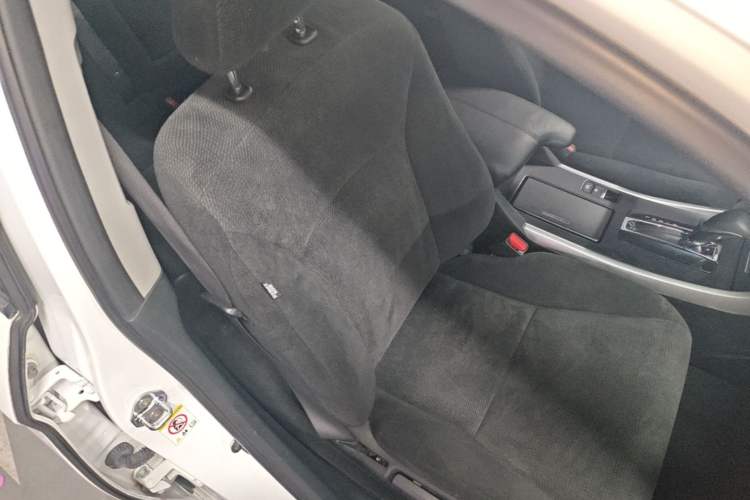 Used Honda Accord 2015 2.0L LX Comfort Edition Right Front Seat