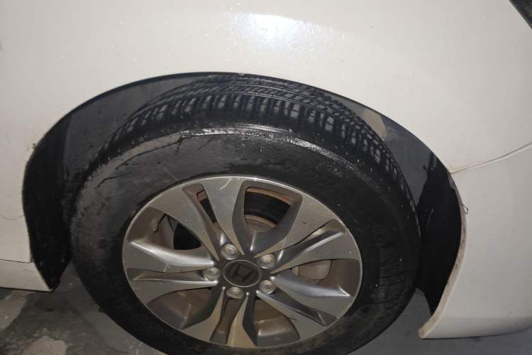 Used Honda Accord 2015 2.0L LX Comfort Edition Right Front Wheel Hub