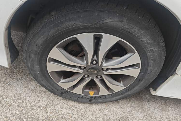 Used Honda Accord 2015 2.0L LXS Elite Edition Right Rear Wheel Hub