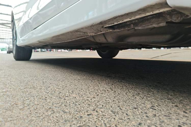 Used Honda Accord 2015 2.0L LX Comfort Edition Right Side Sill