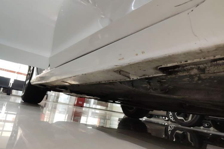 Used Honda Accord 2015 2.0L LXS Elite Edition Right Side Sill