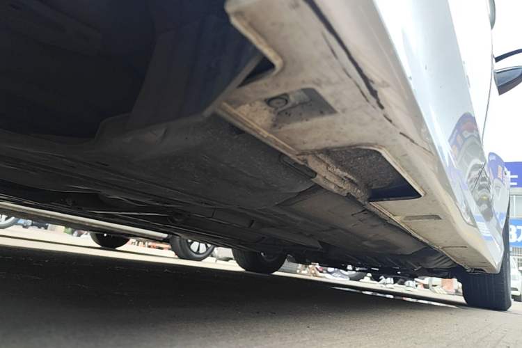 Used Honda Accord 2015 2.0L LX Comfort Edition Right Side Sill