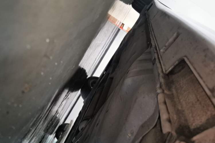 Used Honda Accord 2015 2.4L EX Luxury Edition Right Side Sill