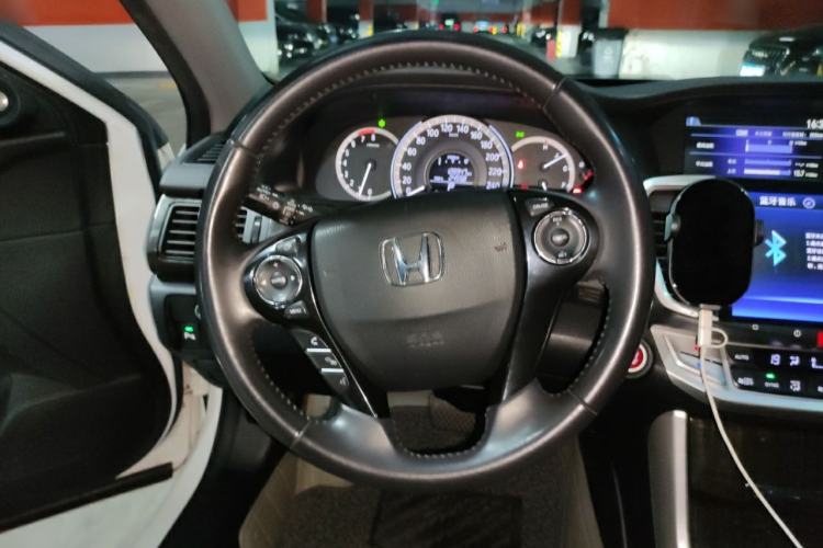Used Honda Accord 2015 2.4L EX Luxury Edition Steering Wheel
