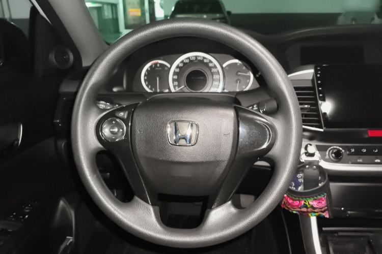 Used Honda Accord 2015 2.0L LX Comfort Edition Steering Wheel