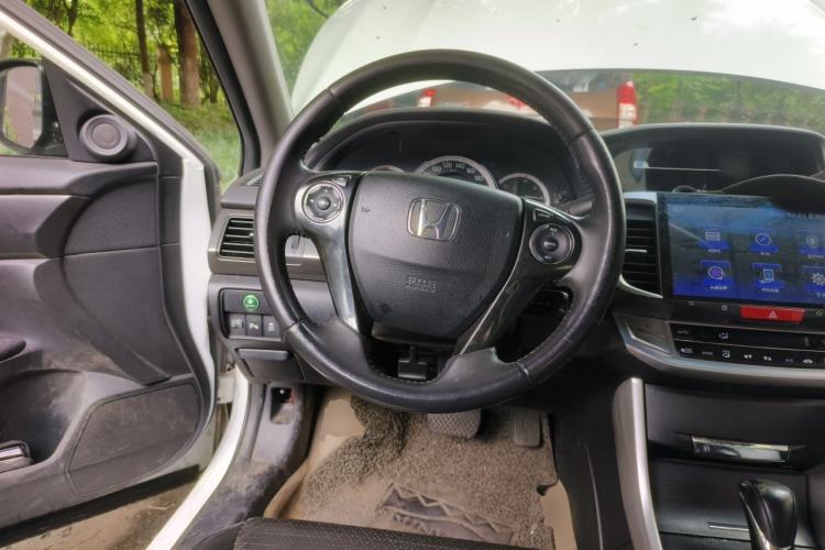 Used Honda Accord 2015 2.0L EX Luxury Edition Steering Wheel