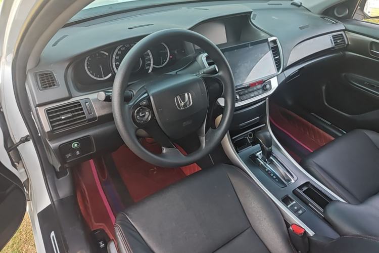 Used Honda Accord 2015 2.0L LX Comfort Edition Steering Wheel