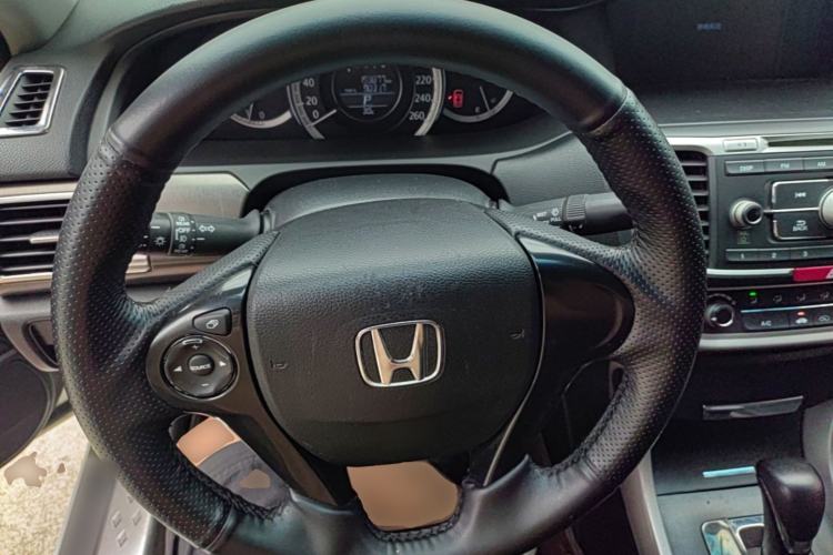 Used Honda Accord 2015 2.0L LX Comfort Edition Steering Wheel
