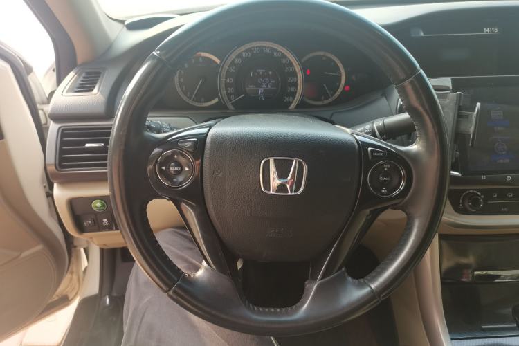 Used Honda Accord 2015 2.0L LXS Elite Edition Steering Wheel