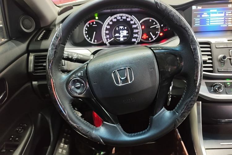 Used Honda Accord 2015 2.0L LXS Elite Edition Steering Wheel