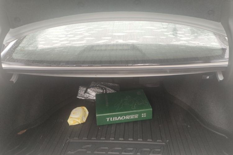 Used Honda Accord 2015 2.0L LX Comfort Edition Trunk