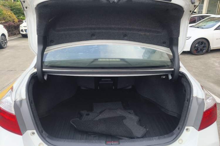 Used Honda Accord 2015 2.0L LX Comfort Edition Trunk