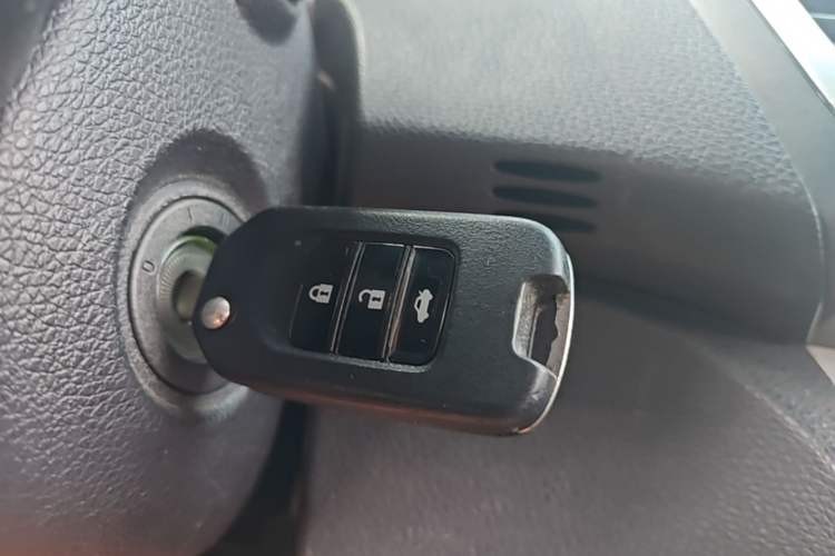 Used Honda Accord 2015 2.0L LX Comfort Edition Vehicle Key